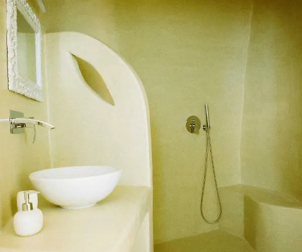 Santocaves Akrotírion