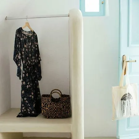 Santocaves * Ακρωτήρι